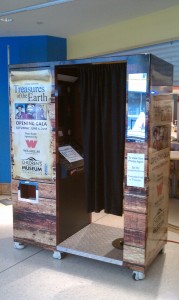 Boothwrap2